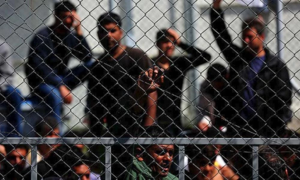Ξεκίνησαν οι εμβολιασμοί προσφύγων-μεταναστών σε νησιά του Αιγαίου